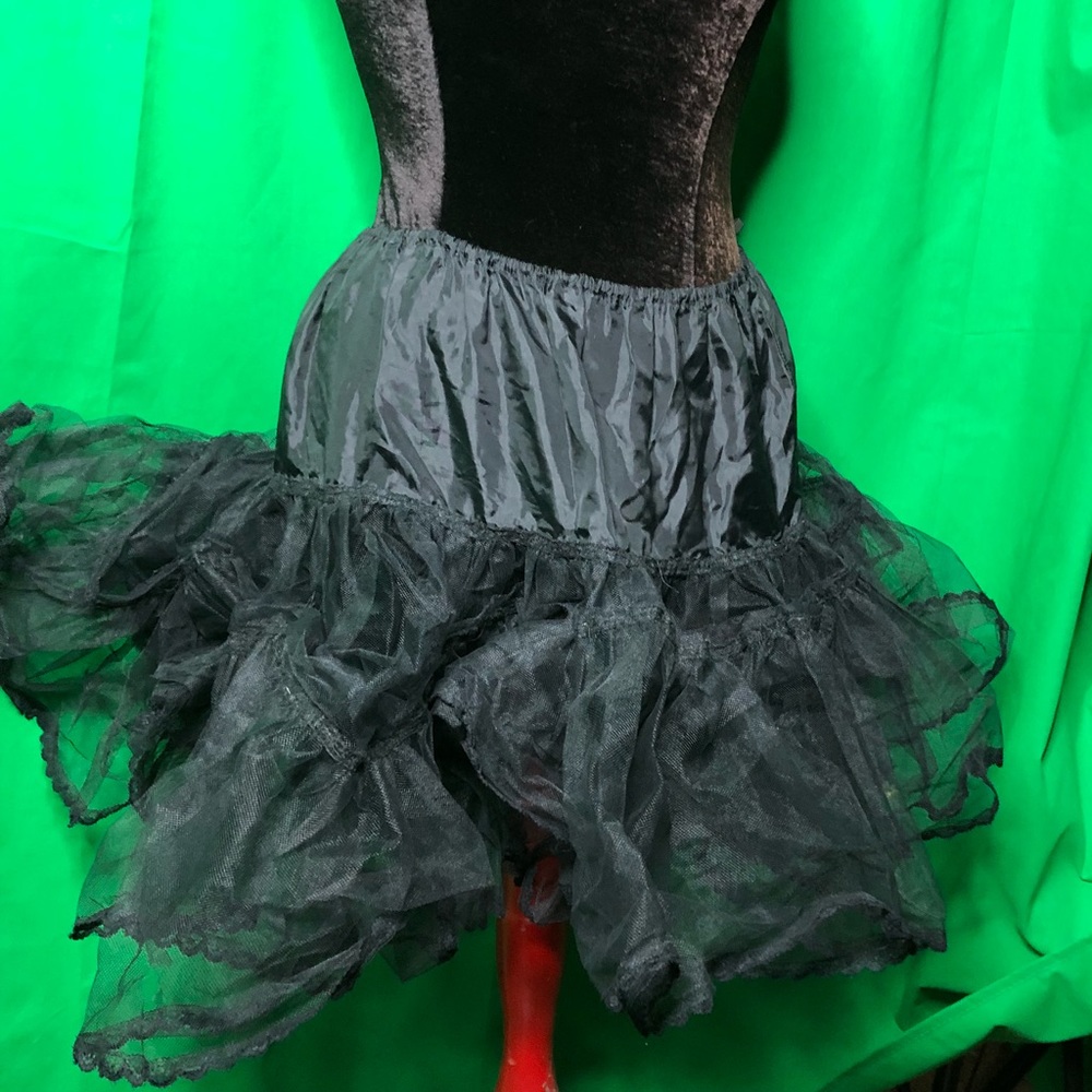 Petticoat medium length